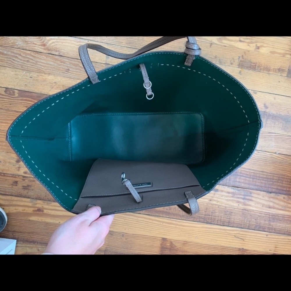 Tory Burch McGraw tote $397 - Picture 2 of 6